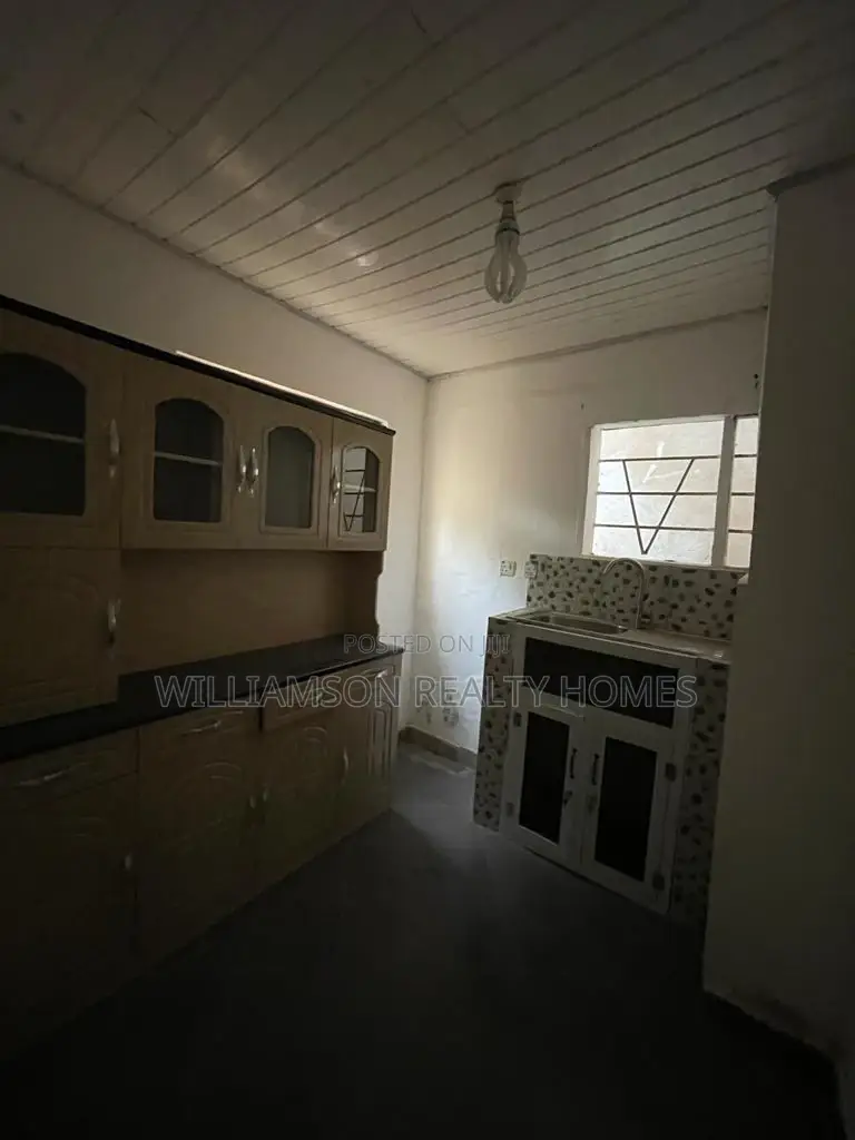 1bdrm Apartment in Coastal Estate, Spintex for rent