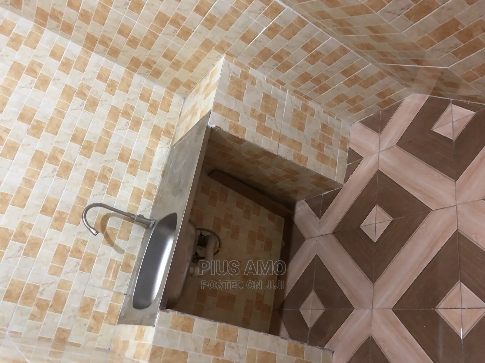 1bdrm Apartment in Bush Road, Teshie for rent