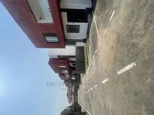 3bdrm Townhouse/Terrace in , East Legon for Sale