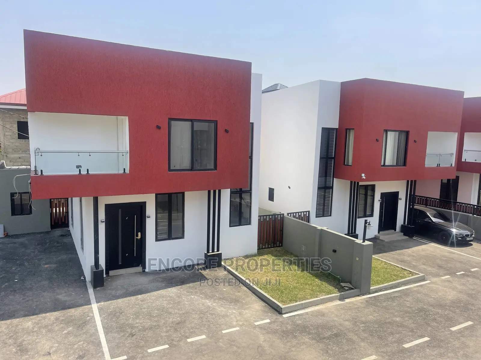 3bdrm Townhouse/Terrace in , East Legon for Sale