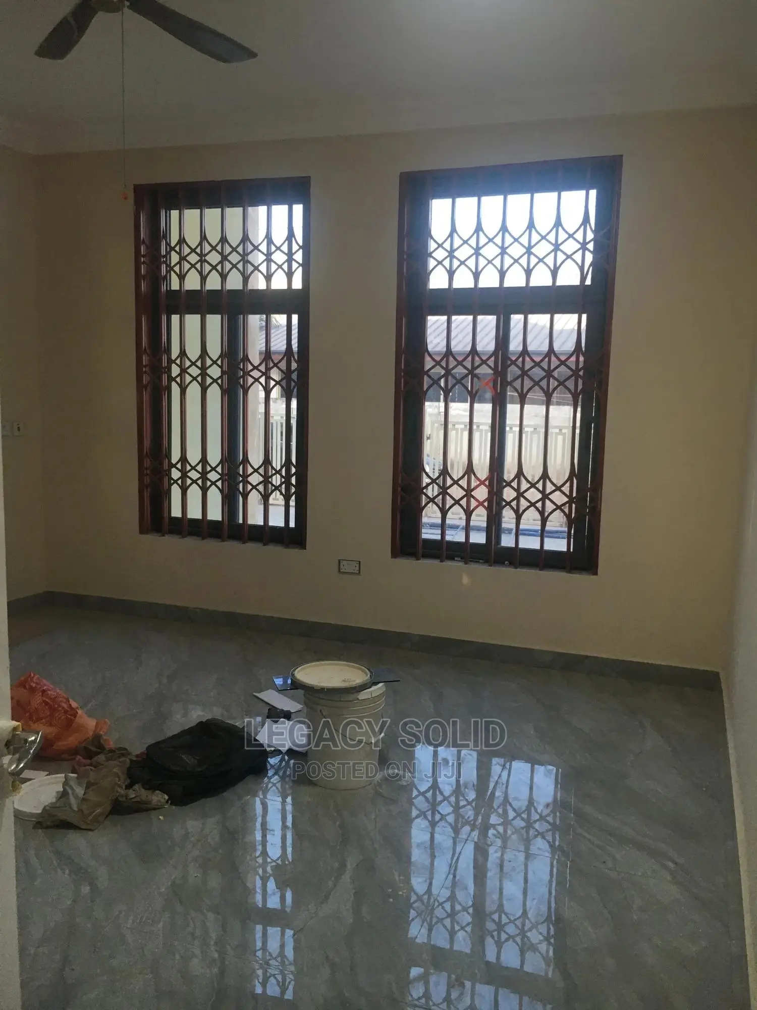 1bdrm Apartment in Legacy Consult, Spintex for rent