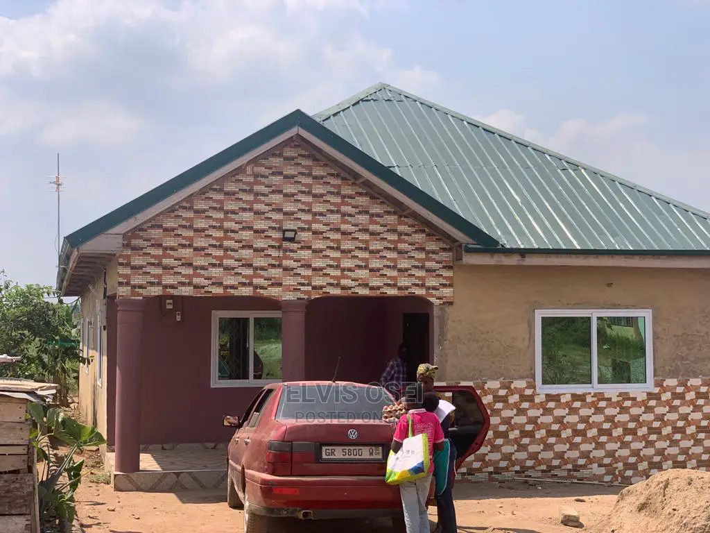3bdrm House in Amasaman, Amansie West for sale