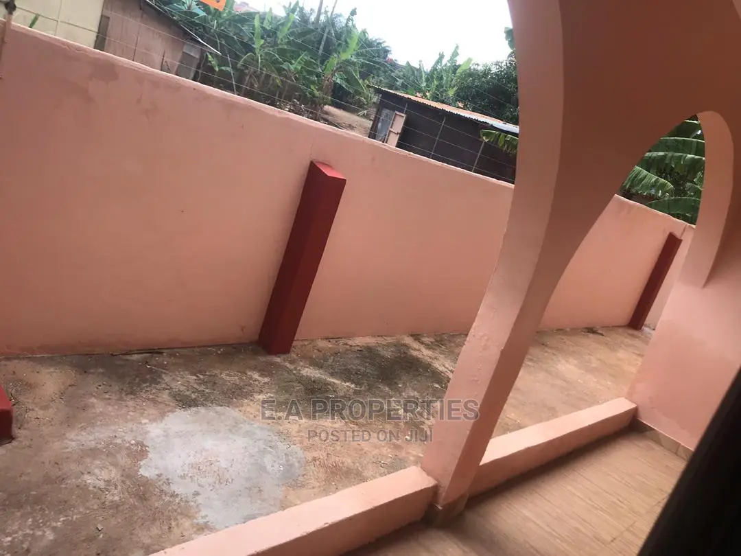 4bdrm House in E a Properties, Housing Down for Rent