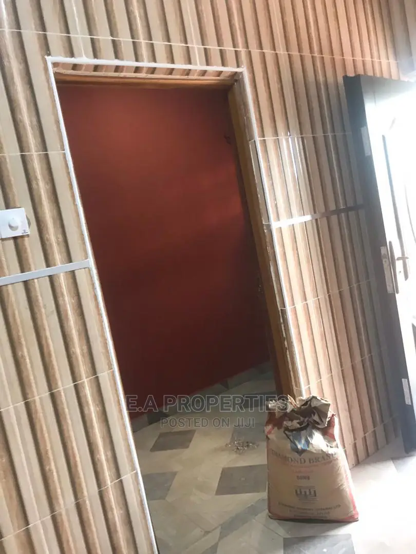 4bdrm House in E a Properties, Housing Down for Rent