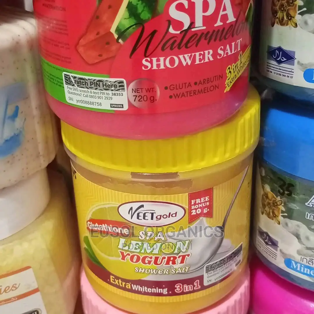 Veet Gold Scrub