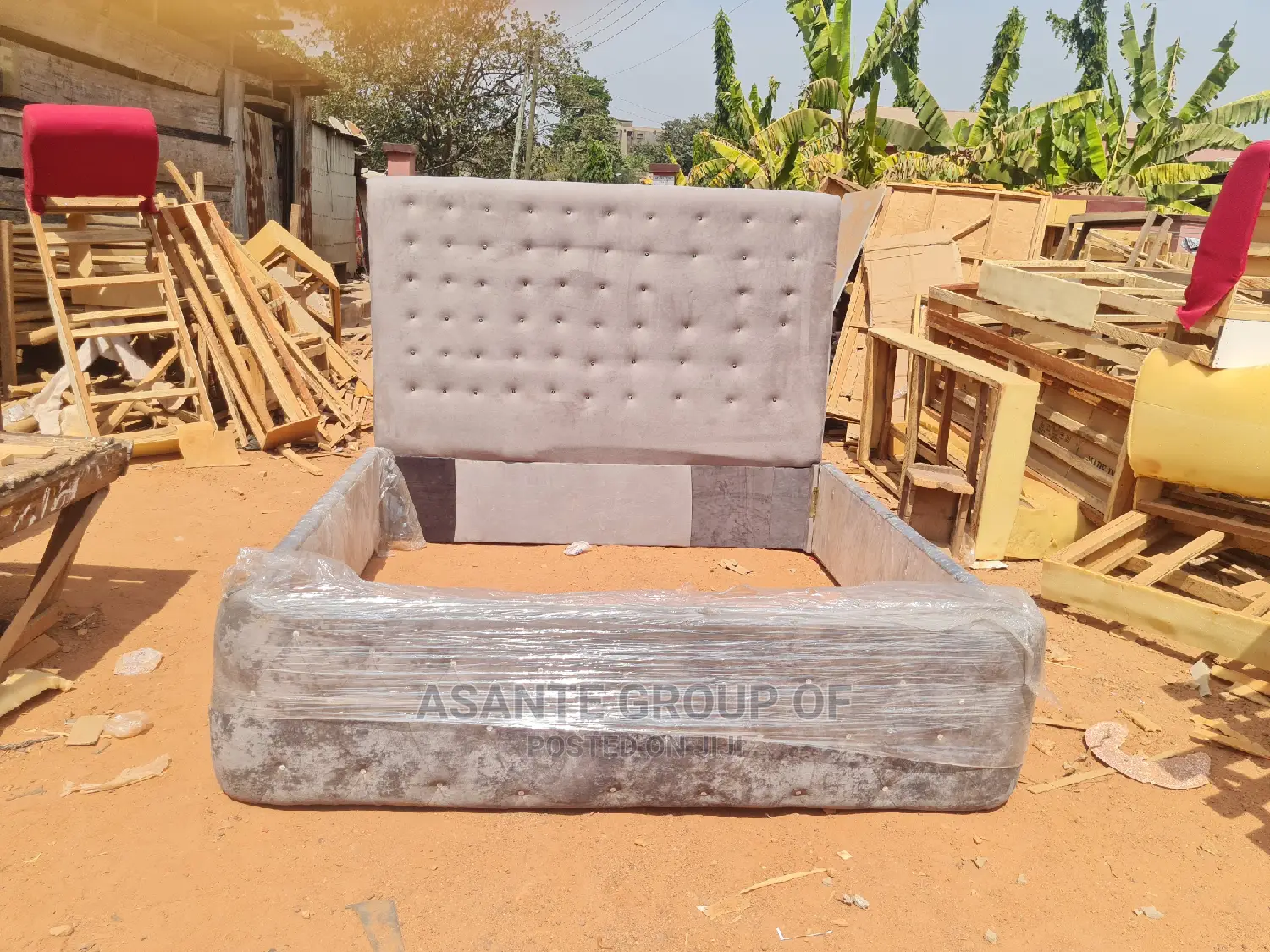 Quality and Affordable Modern Bed