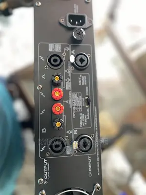 Peavey Cs4000