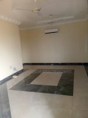 3bdrm Apartment in Hfc Estate, Spintex for rent