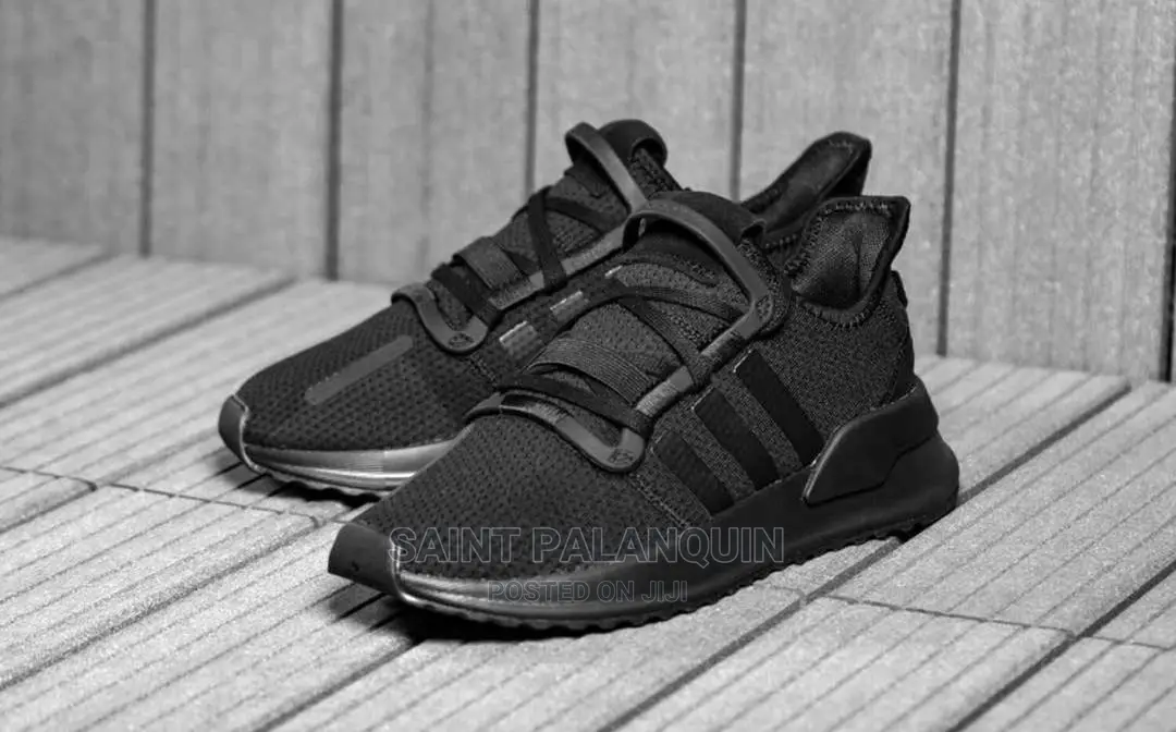 Adidas Sneak