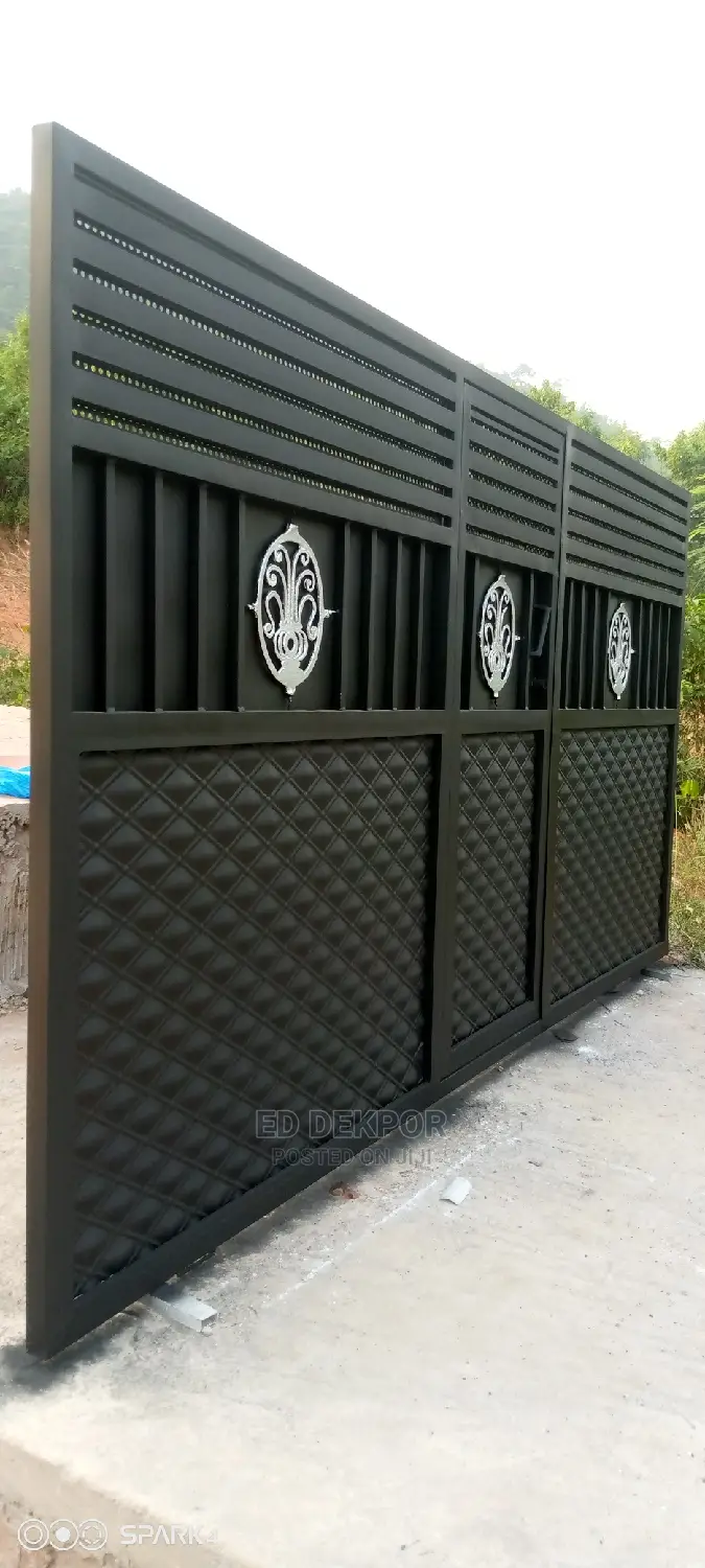 Strong Metal Gate