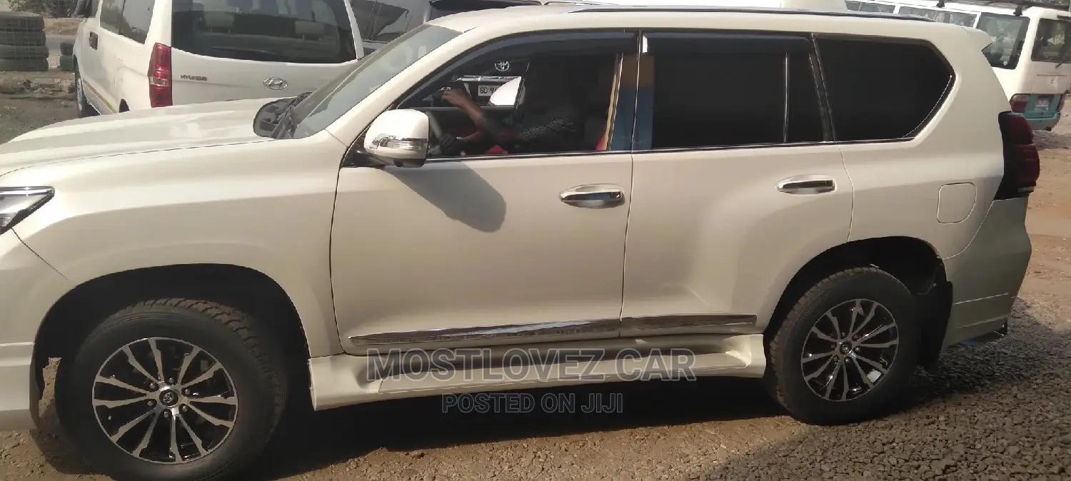 Car Rentals LAND-CRUISERS PRADO for Rent in Greater Accra