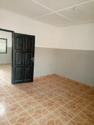 1bdrm House in Bush Road, New Town for Rent
