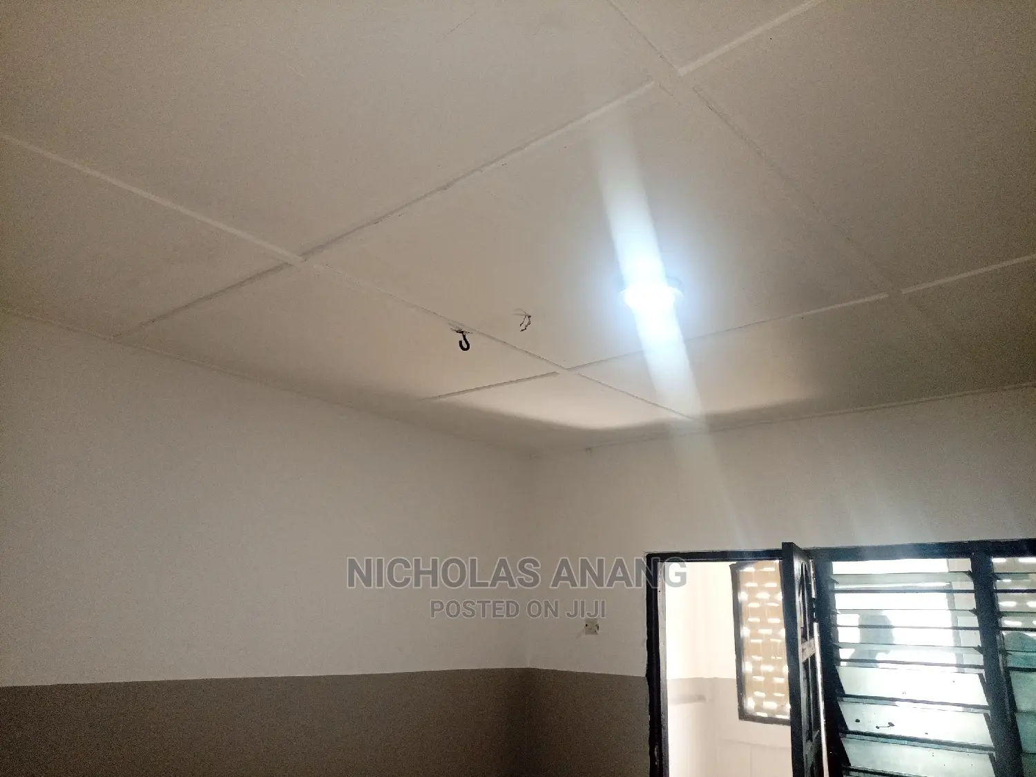 1bdrm House in Bush Road, New Town for Rent