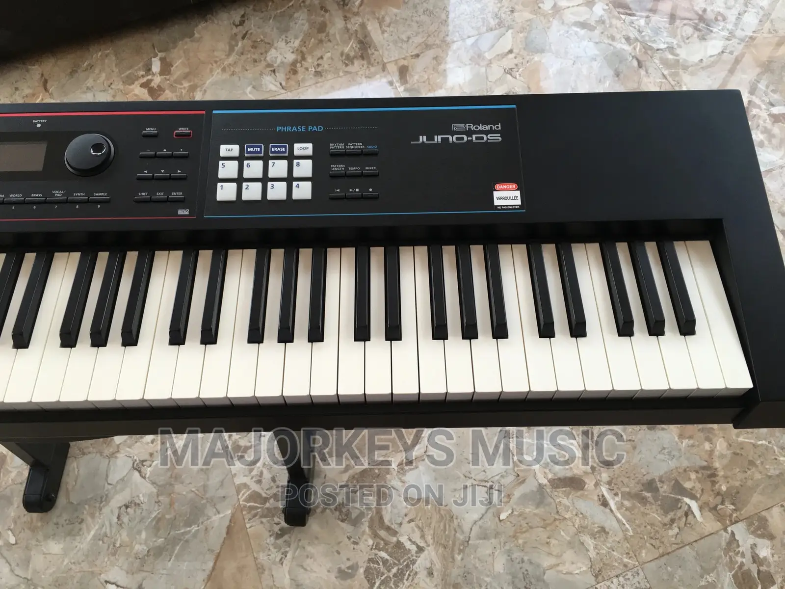 Roland Juno DS88 (88-key Weighted Action) Synthesizer