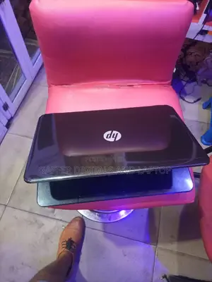 New Laptop HP Pavilion 15 4GB AMD A4 HDD 350GB