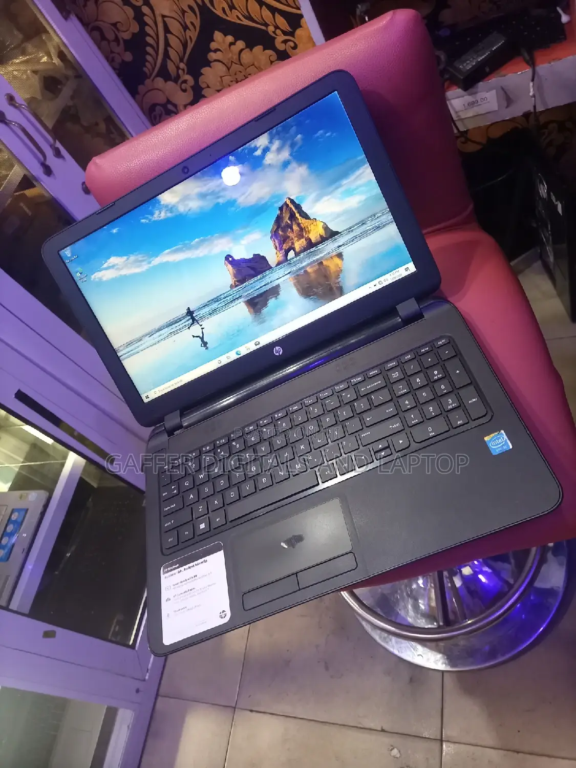 New Laptop HP Pavilion 15 4GB Intel Celeron HDD 500GB