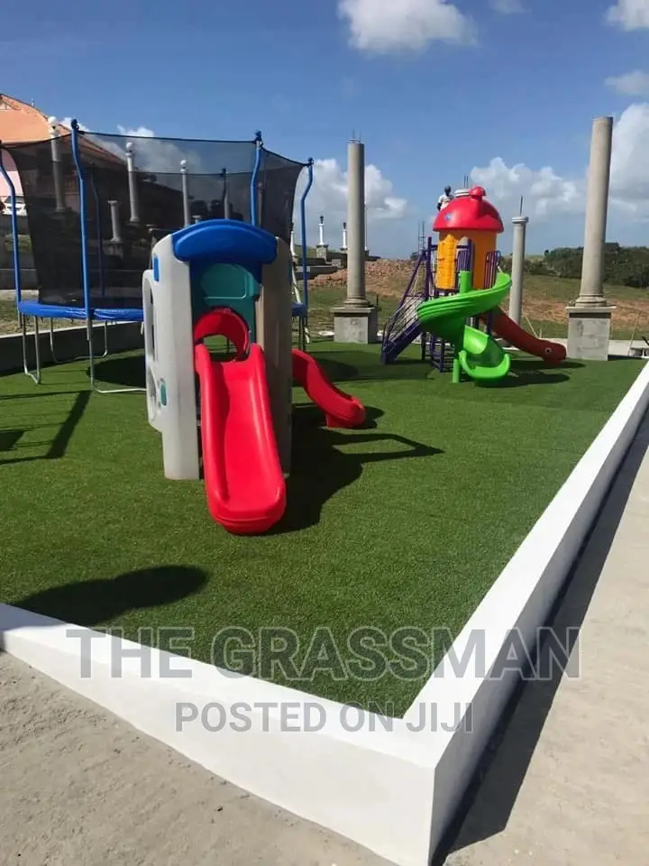 Artificial Grass Carpet for Kids or School Play Area
