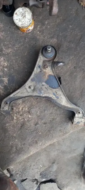 Nissan Pathfinder/Navara 2005-2008 Lower Arm Pair Available