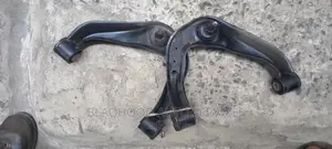 Nissan Pathfinder/Navara 2005-2012 UPPER ARM Pair Available