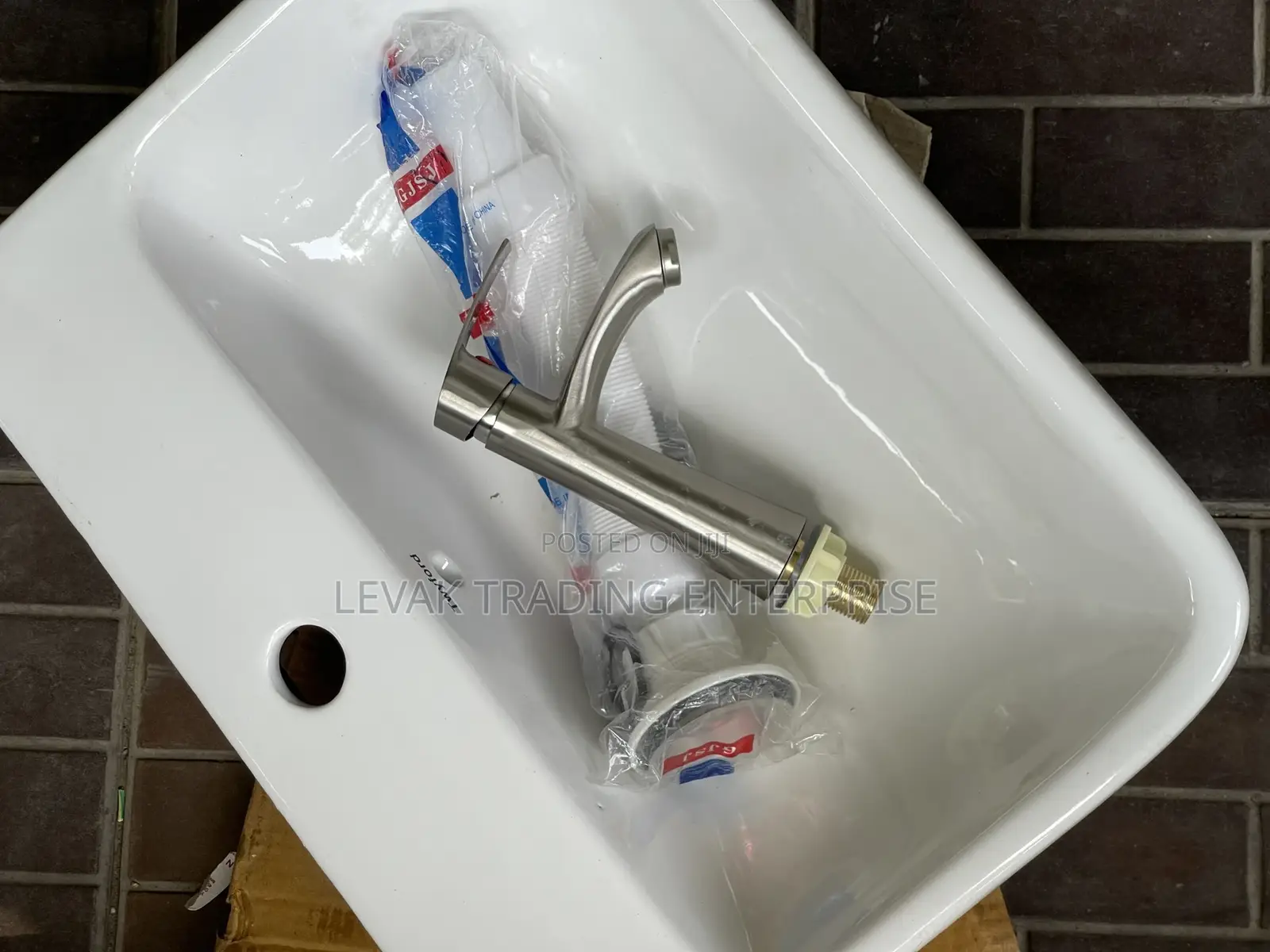 Wash Hand Basin - Wash Sink - Twyford Basin
