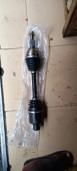 Chevrolet Equinox 2018-2019 Front DRIVE SHAFT Pair in Stock