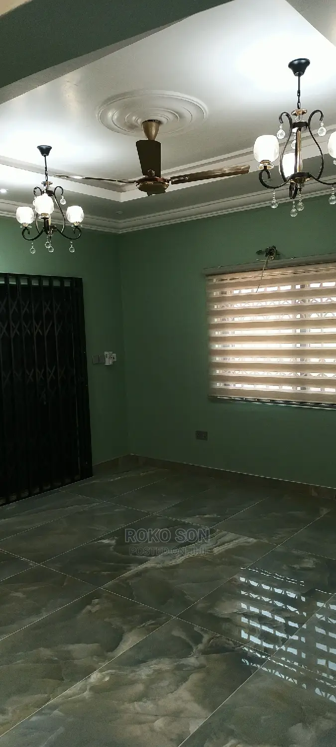 2bdrm House in Dr Roko, Ablekuma for rent
