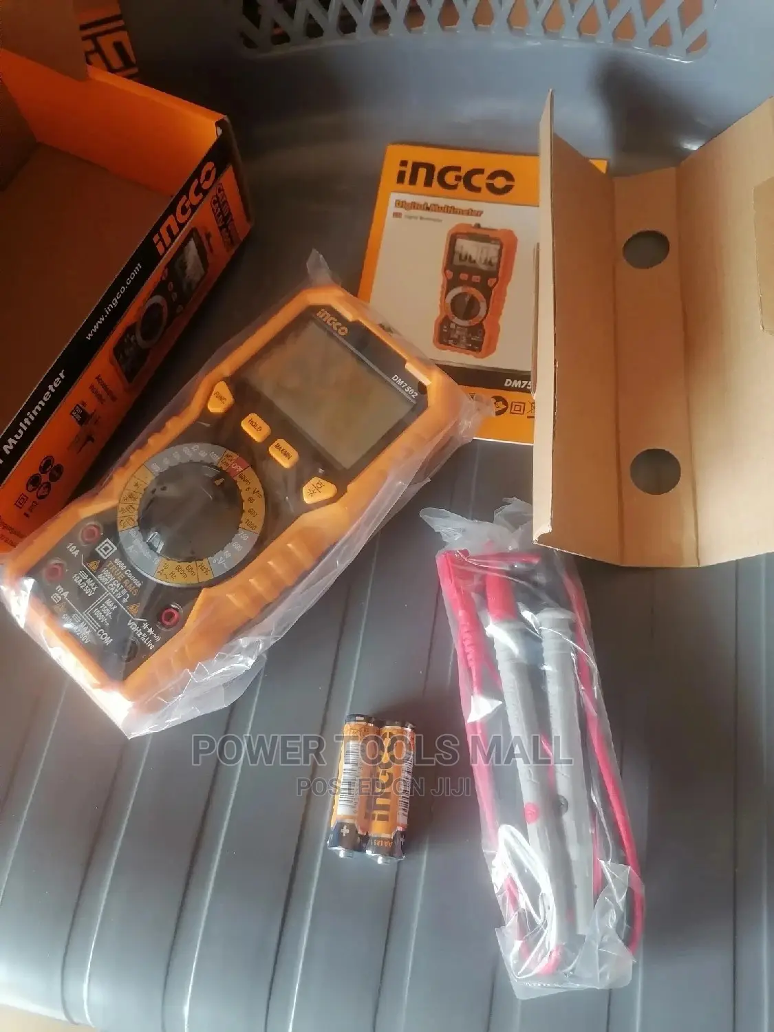 Digital Multimeter 600v