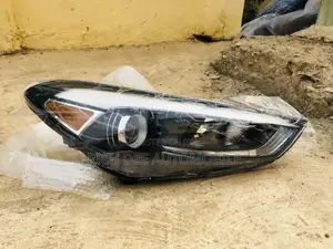Tucson 2017 Headlight Pair LED
