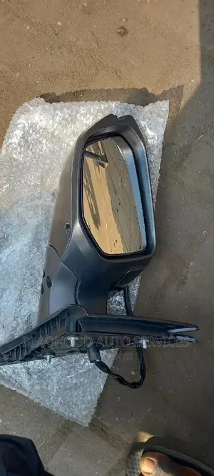 Honda Civic 2016-2019 SIDE MIRROR Pair Available