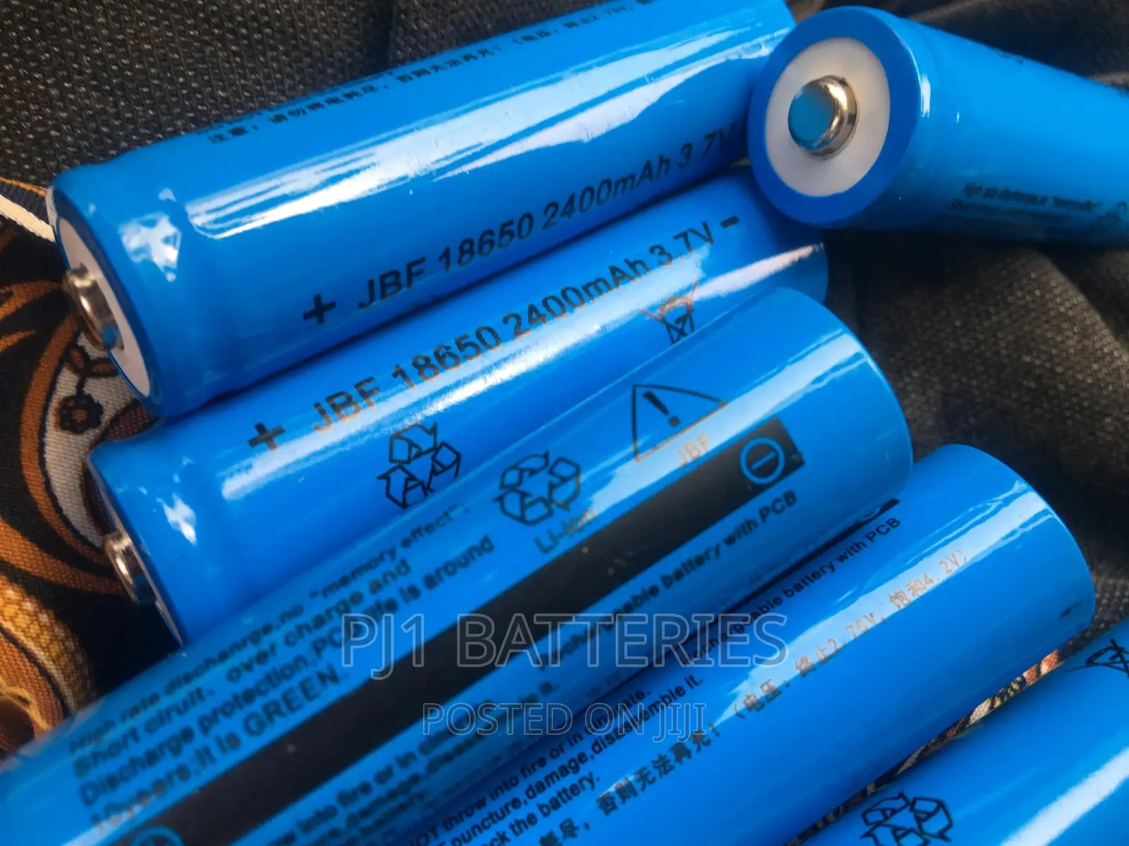 JBF 18650 3.7v
