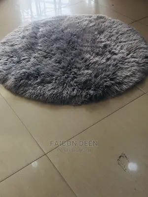 Thick Fluffy Fur ( Ultra Soft Fur Mat)All Colors Available