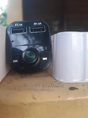 Car Bluetooth Player + Charger