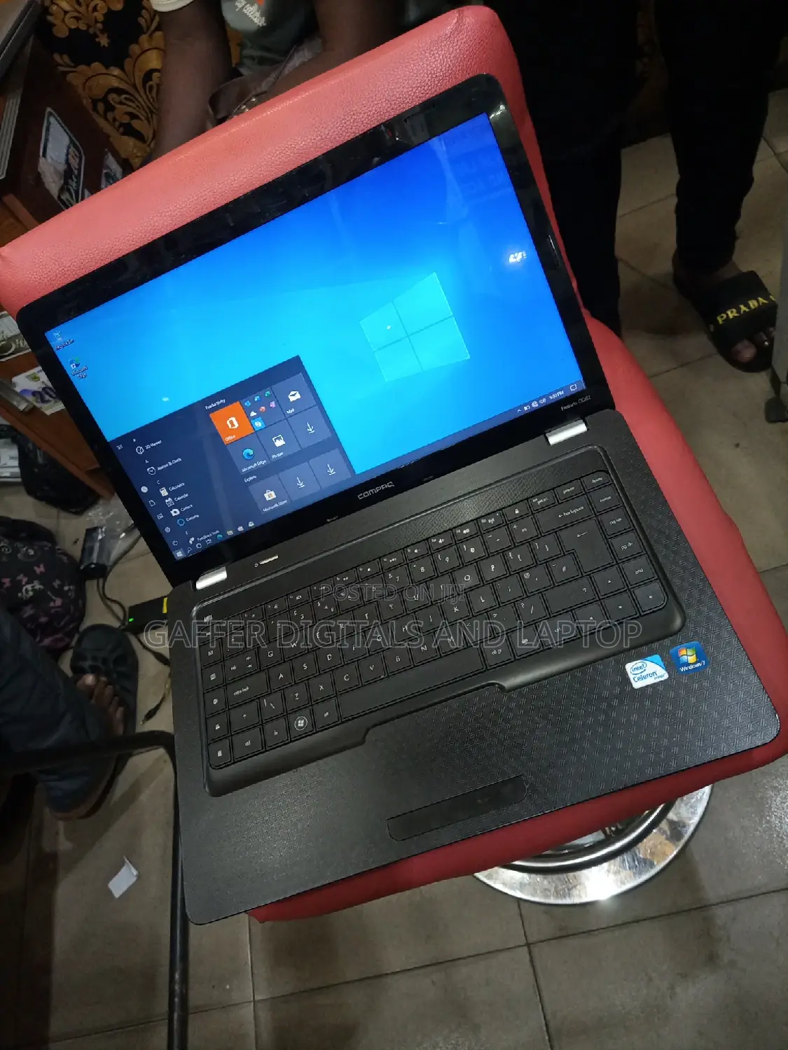New Laptop HP Compaq Presario 2700 4GB Intel Celeron HDD 250GB