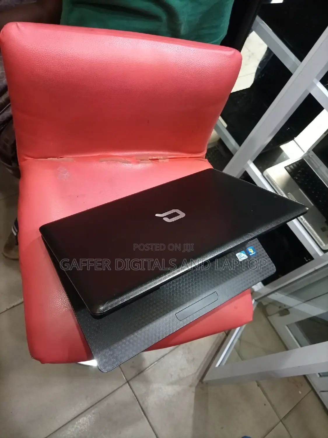 New Laptop HP Compaq Presario 2700 4GB Intel Celeron HDD 250GB