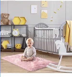 Heavy Fluffy Fur Center Carpet(In Diff Color)*Size:180x120cm