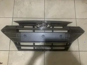 Hyundai Elantra 2019/2020 Grill