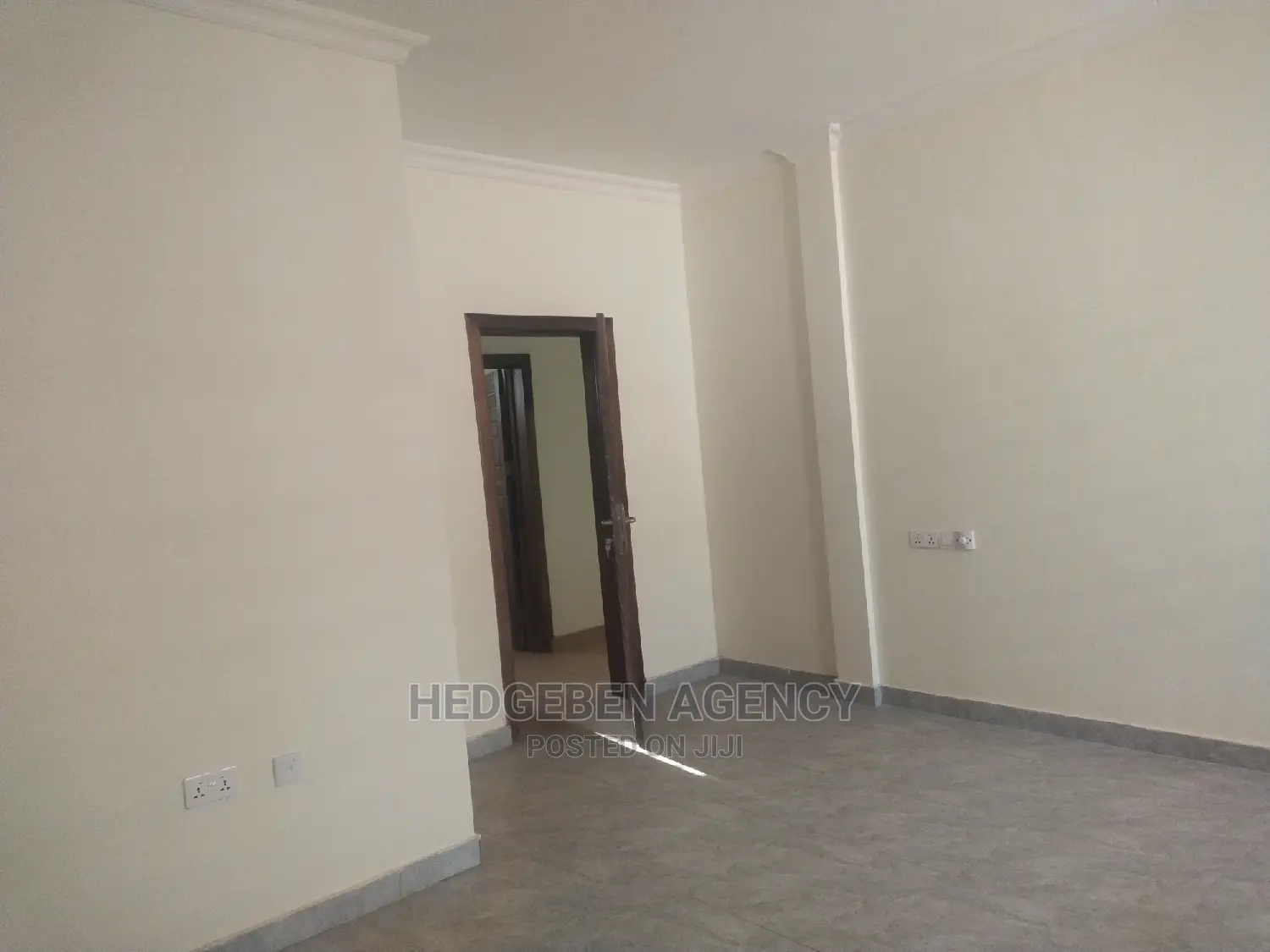 3bdrm Duplex in Adenta for rent