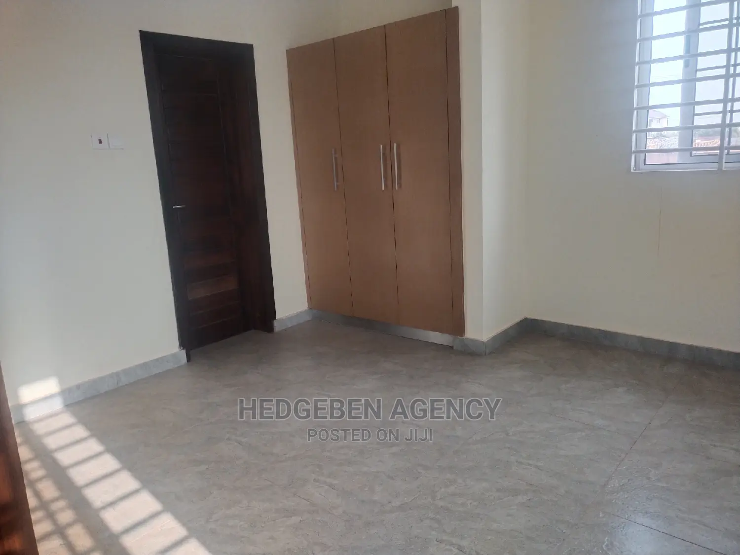 3bdrm Duplex in Adenta for rent