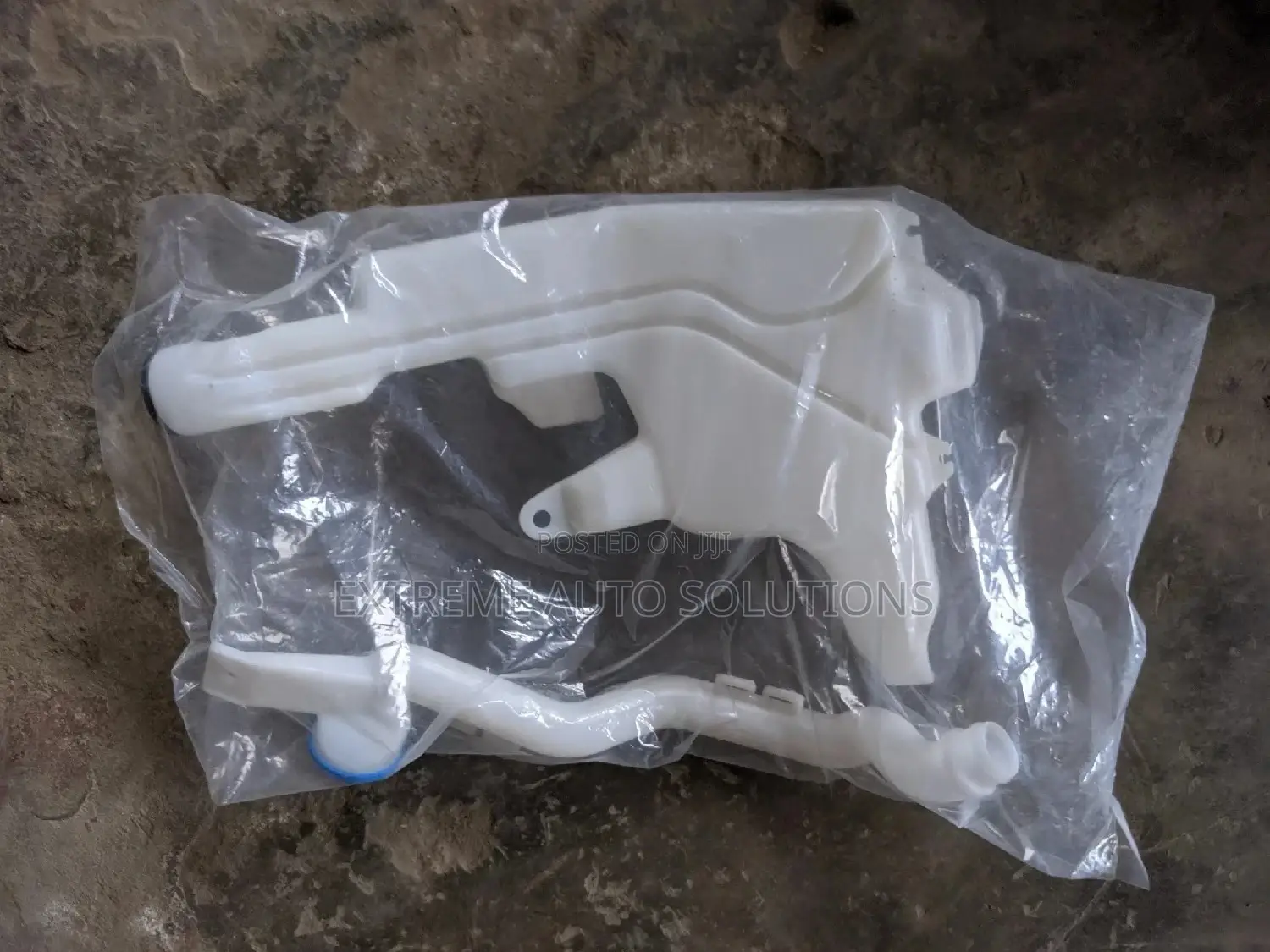 Honda Civic 2016 Wiper Washer Bottle