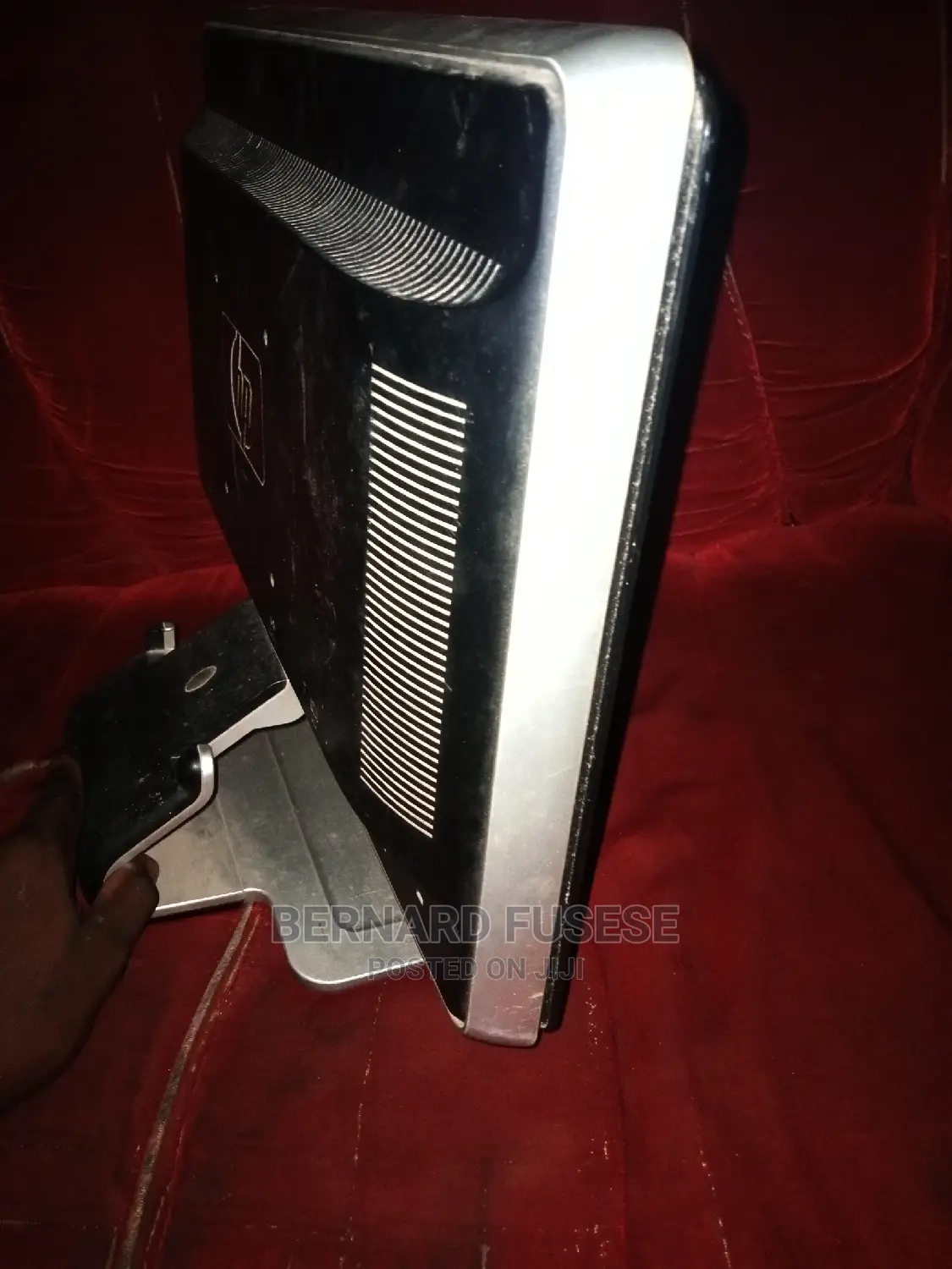 HP 19inch LCD Color Monitor