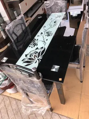 4 Seater Glass Dinning Set