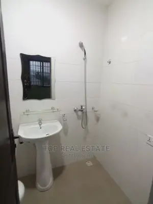 2bdrm Apartment in Danfa, Adenta for rent