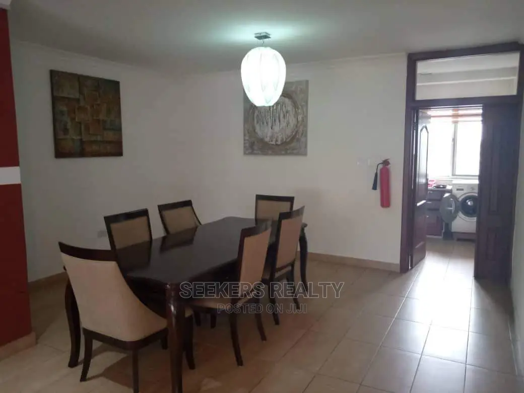 Furnished 3bdrm Apartment in Seekers Realty, Oxford Street for rent