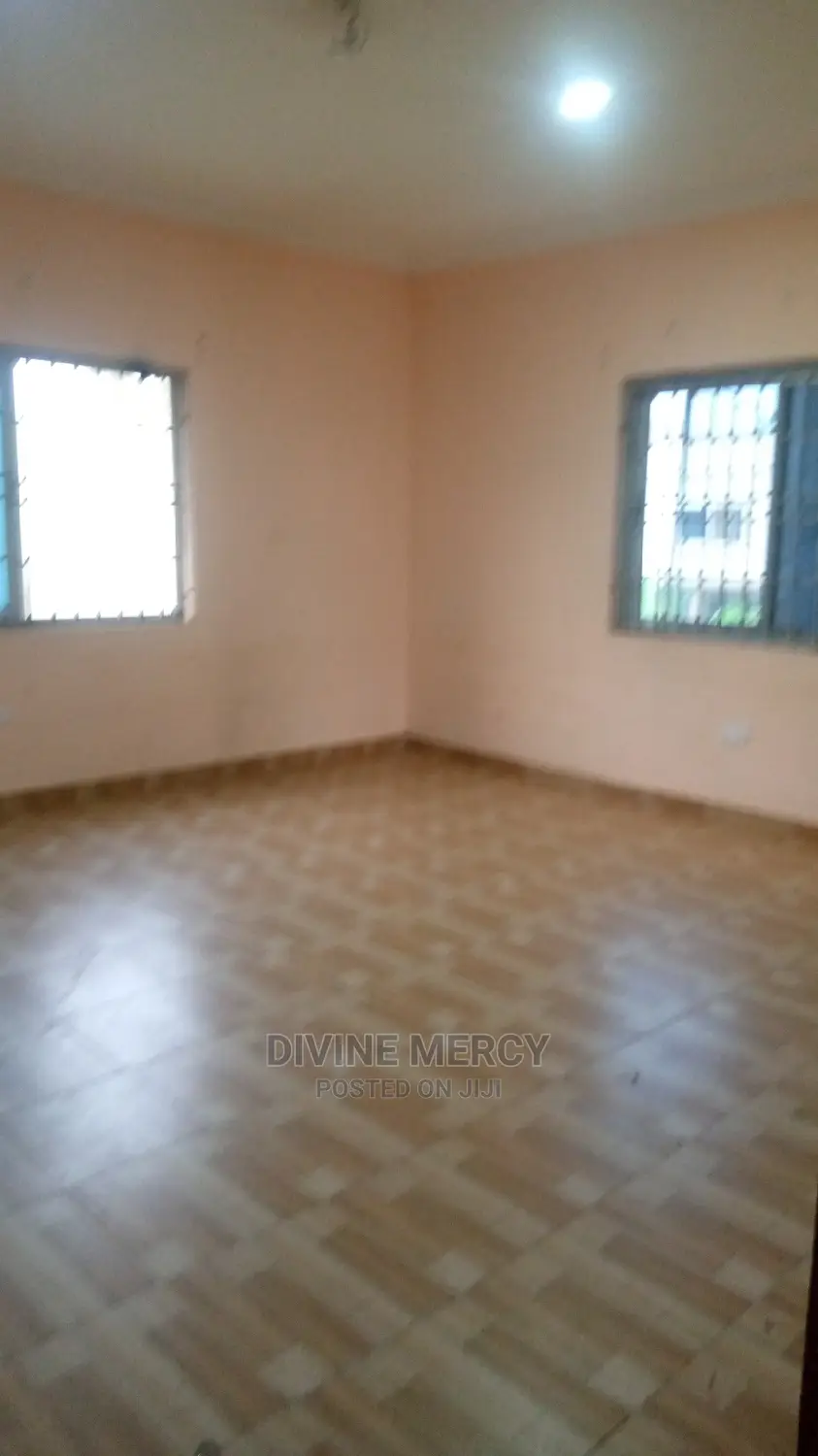 Furnished 2bdrm Apartment in Divine Mercy Agency, Kasoa for Rent