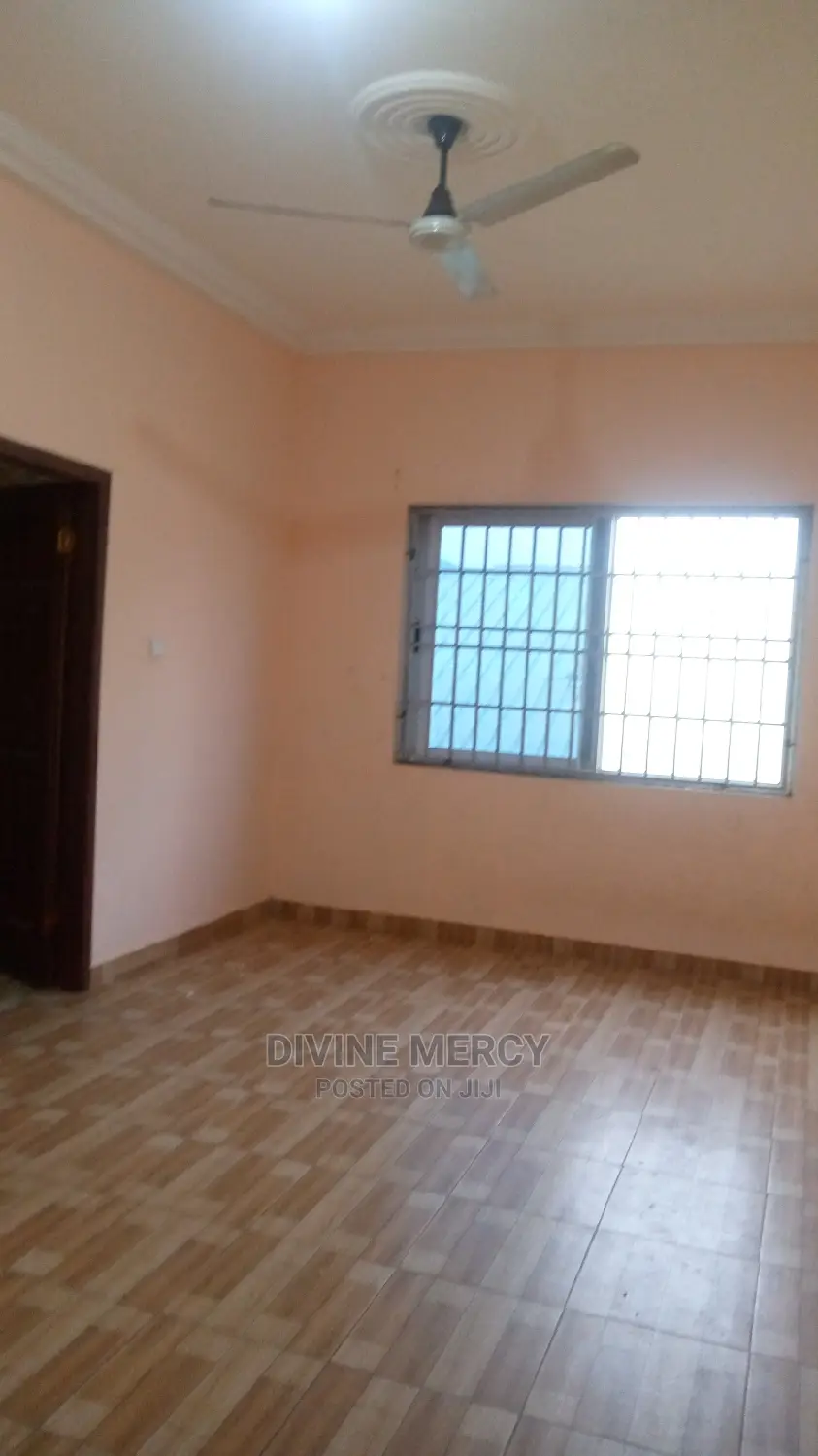 Furnished 2bdrm Apartment in Divine Mercy Agency, Kasoa for Rent