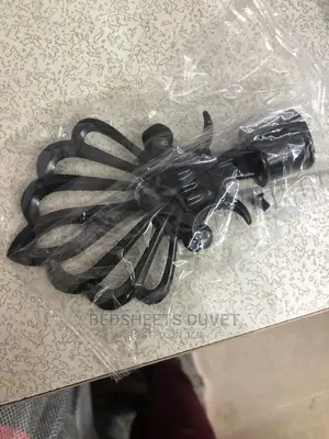 Black Metal Rod With Accessories