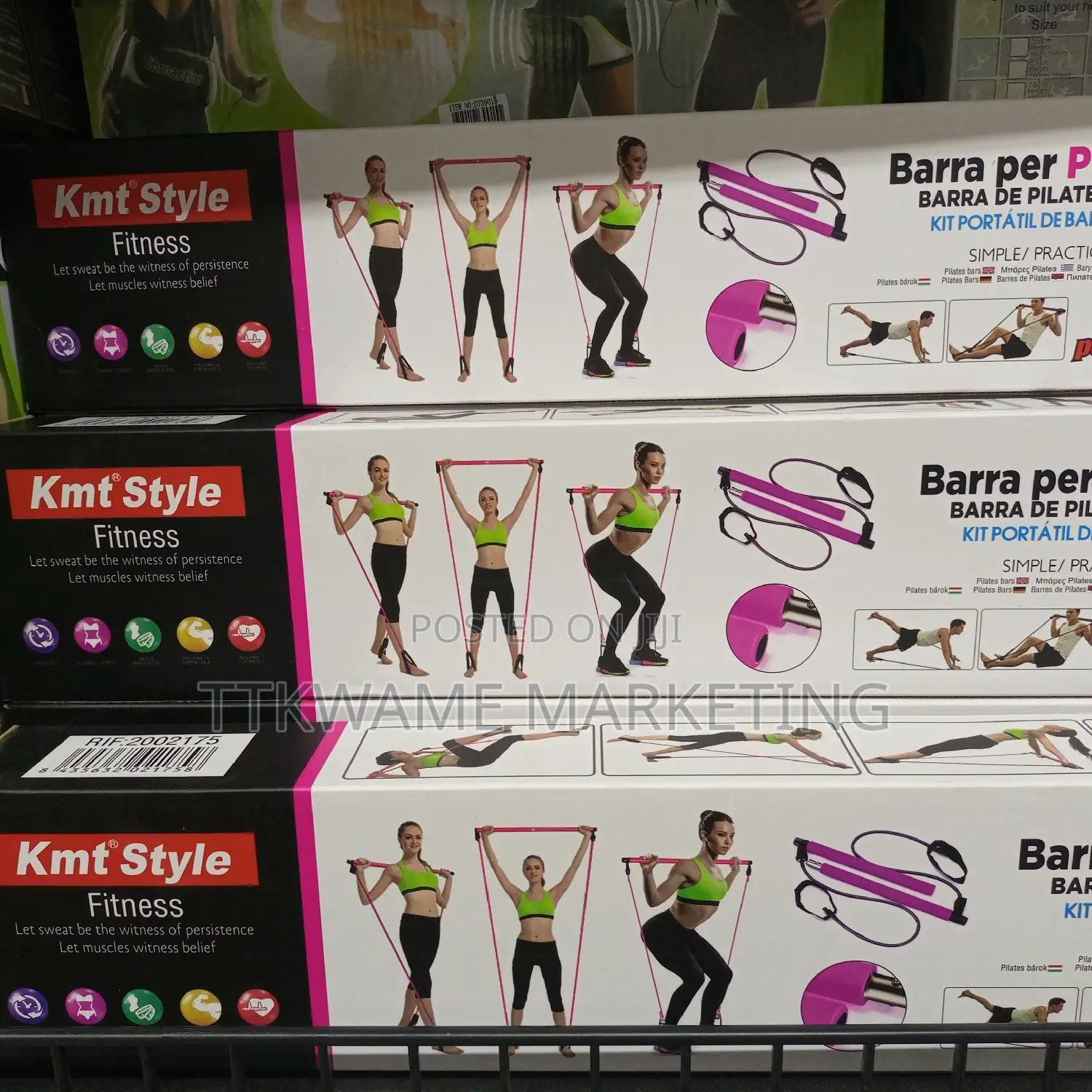 Exercising Barra Per Pilates