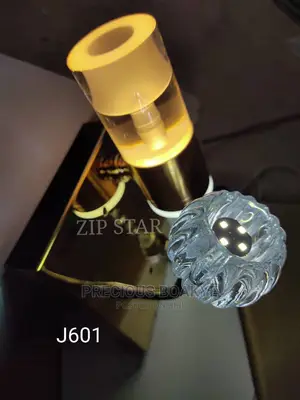 Corner/Wall Light