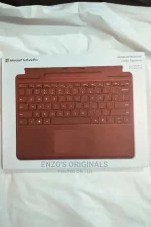 Microsoft Surface Pro 8, 9 and Pro X Signature Type Cover