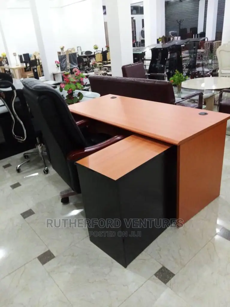 Manager Desk